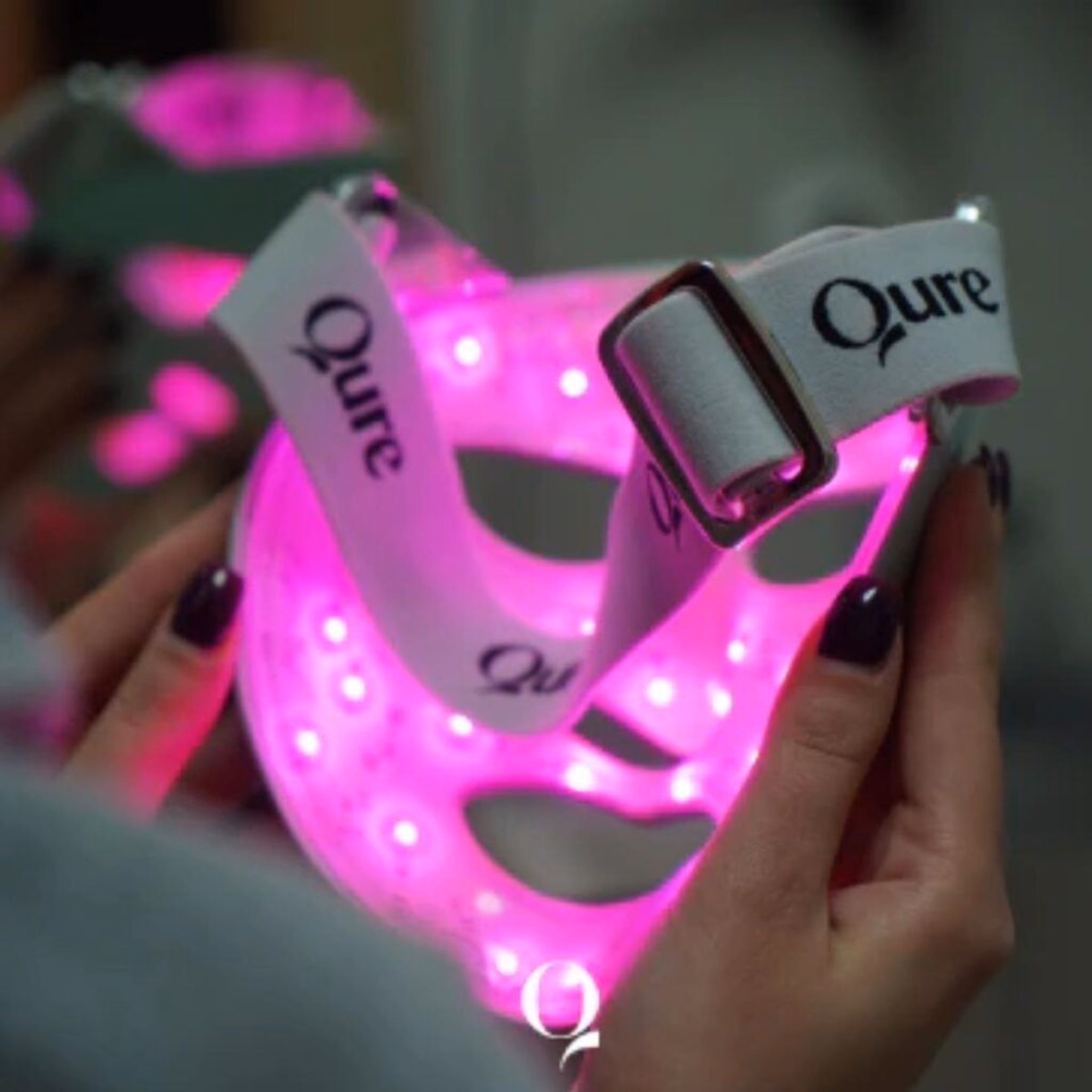 Q-Rejuvalight Pro LED Mask — image 2 of 3